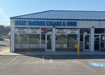 holysmokescigar shop